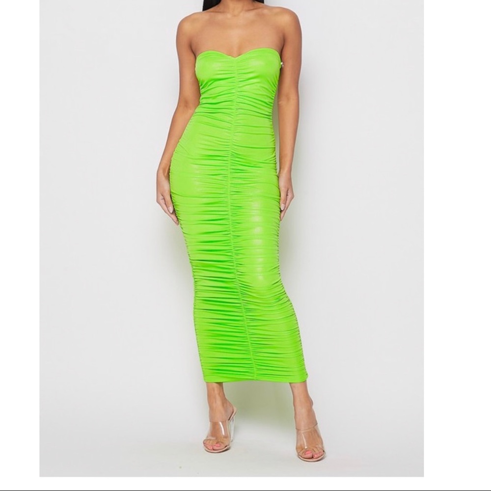 Ashley - Picture 1 of 1